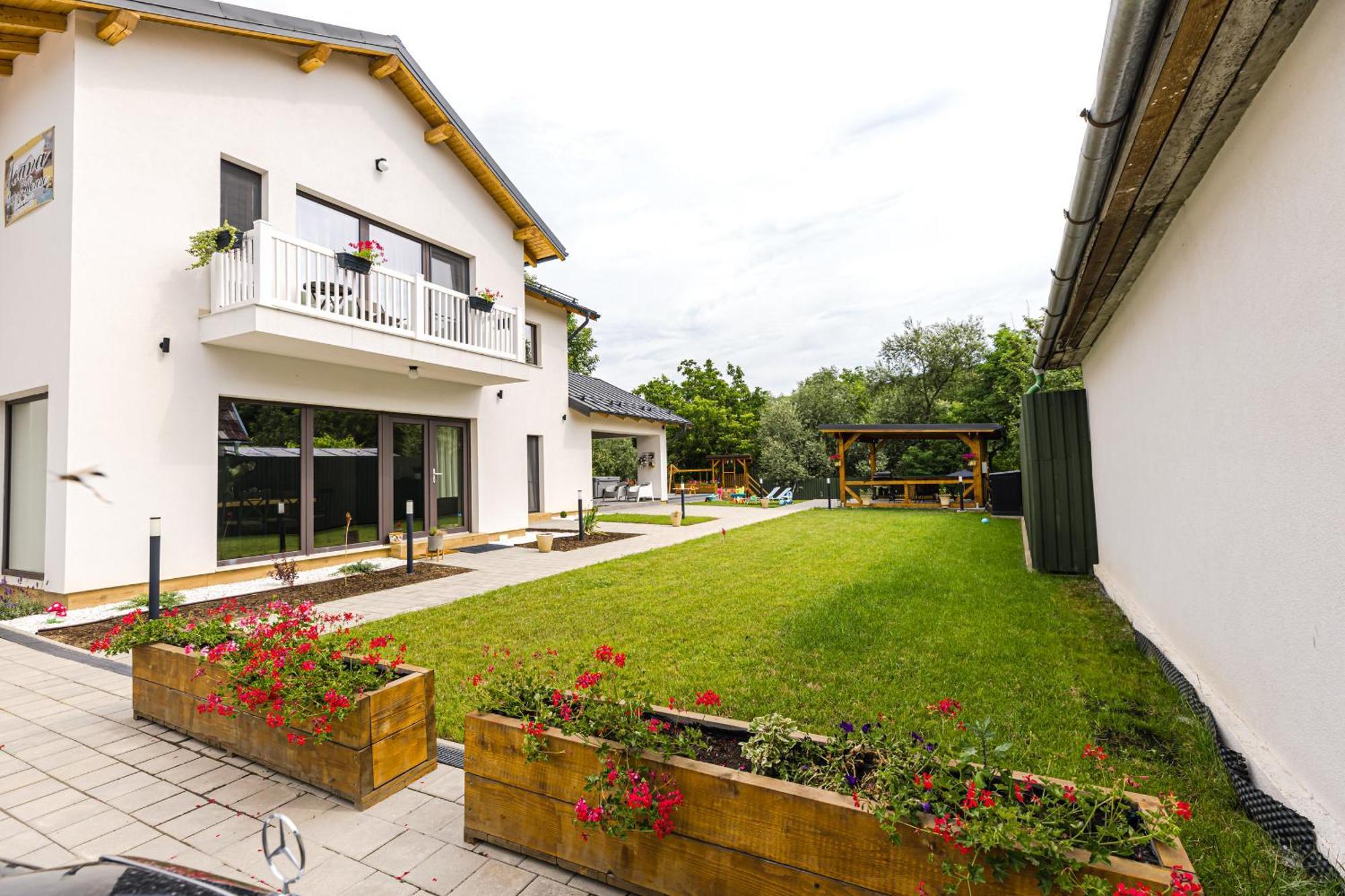 Ioanaguesthouse Turda Zewnętrze zdjęcie