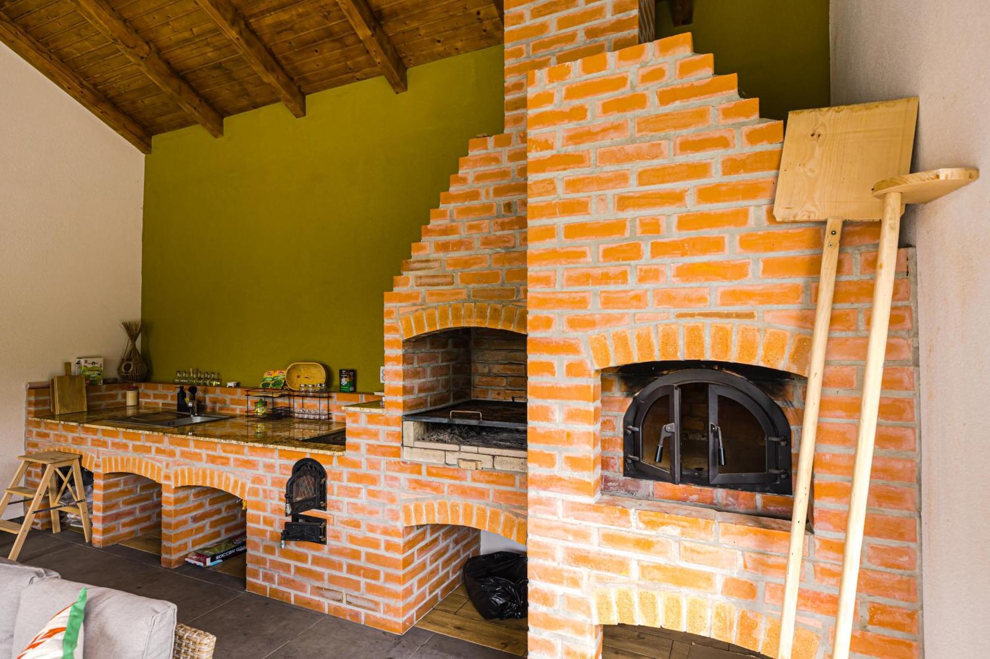 Ioanaguesthouse Turda Zewnętrze zdjęcie